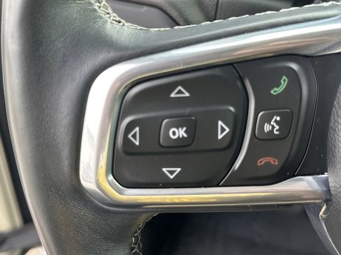 Used 2022 Jeep Wrangler Unlimited Sahara w/ Cold Weather Group image 25