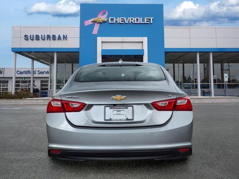 Used 2024 Chevrolet Malibu LT FWD image 5