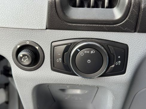 Used 2018 Ford Transit 350 T-350 148 Med Rf 9500 GVWR Sl image 31