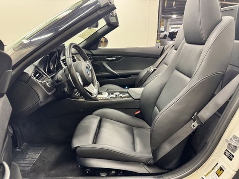 Used 2014 BMW Z4 sDrive28i image 20