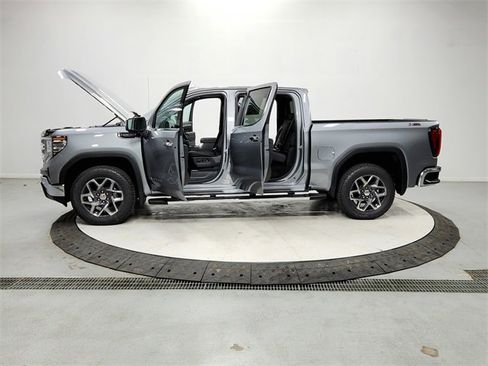 New 2026 GMC Sierra 1500 SLT w/ SLT Premium Plus Package image 12