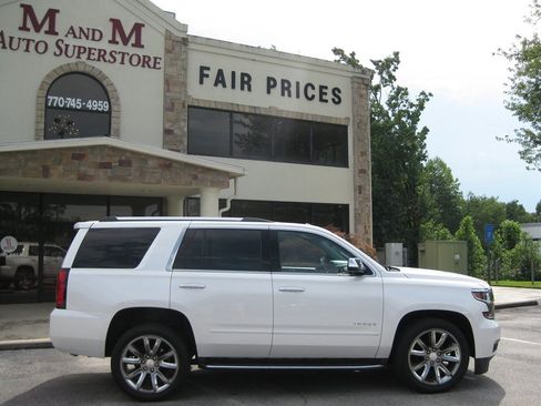 Used 2019 Chevrolet Tahoe Premier RWD image 10
