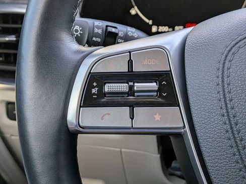 Certified 2025 Kia Telluride SX Prestige AWD/4WD image 31