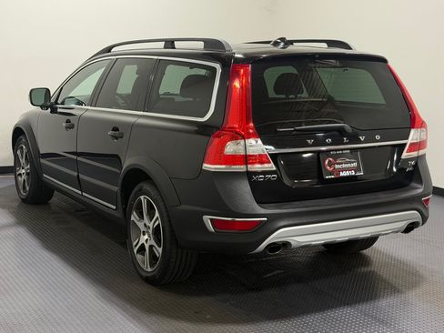 Used 2014 Volvo XC70 T6 AWD/4WD image 7