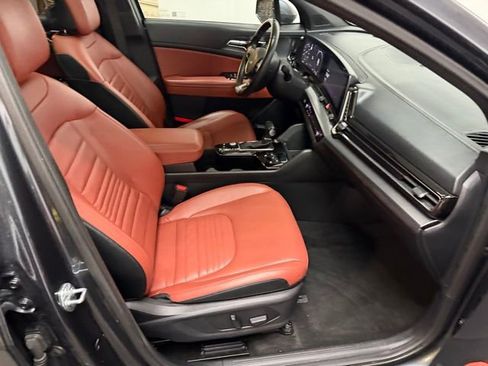 Used 2023 Kia Sportage SX image 38