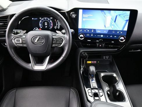 Used 2023 Lexus NX 350 AWD image 6