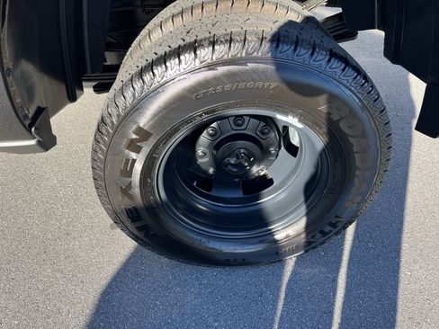 Used 2025 RAM 3500 Tradesman image 12