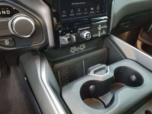 Certified 2026 RAM 1500 Big Horn RWD image 24