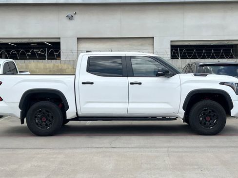 Used 2025 Toyota Tundra TRD Pro AWD/4WD image 9