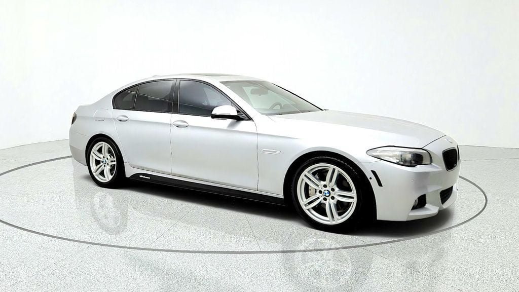Used 2016 BMW 550i Sedan RWD image 3