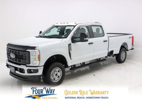 Used 2024 Ford F250 XL w/ Snow Plow Prep Package image 7