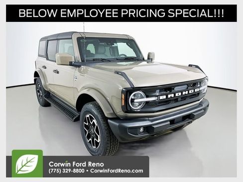 New 2026 Ford Bronco Outer Banks AWD/4WD image 1