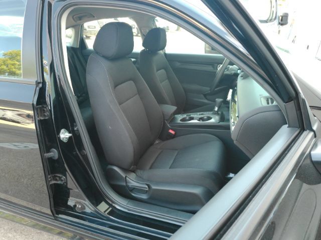 Used 2025 Honda Civic LX image 18