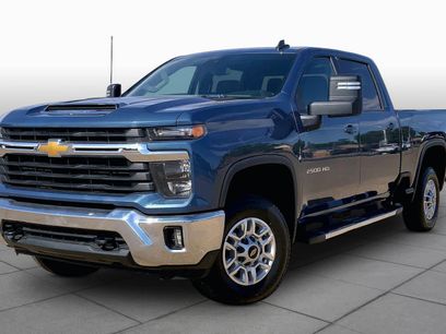 Used 2025 Chevrolet Silverado 2500 LT w/ Convenience Package