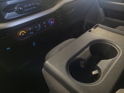 Used 2021 Ford F150 XLT RWD image 26