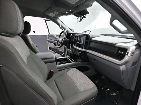 Used 2023 Ford F350 XLT AWD/4WD image 46