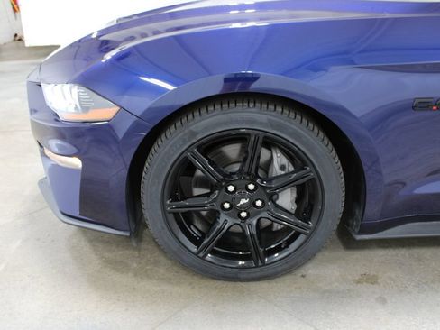 Used 2020 Ford Mustang GT Premium w/ Equipment Group 401A RWD image 32