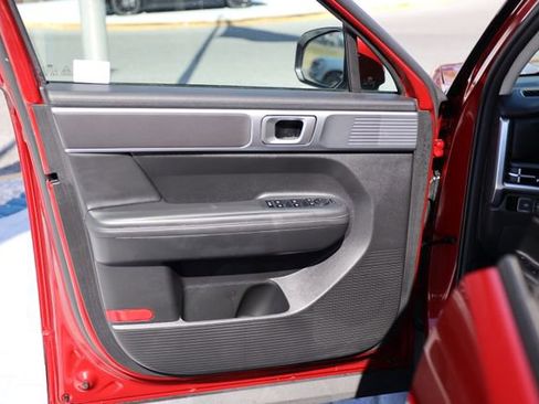 Used 2024 Hyundai Santa Fe SEL image 14