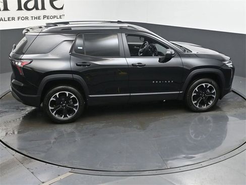 New 2026 Chevrolet Equinox LT image 17