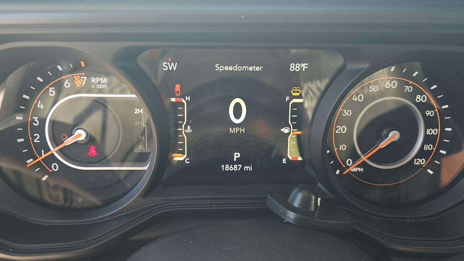 Used 2026 Jeep Gladiator Mojave AWD/4WD image 9