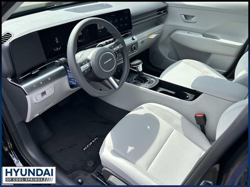 New 2027 Hyundai Kona SE FWD image 12
