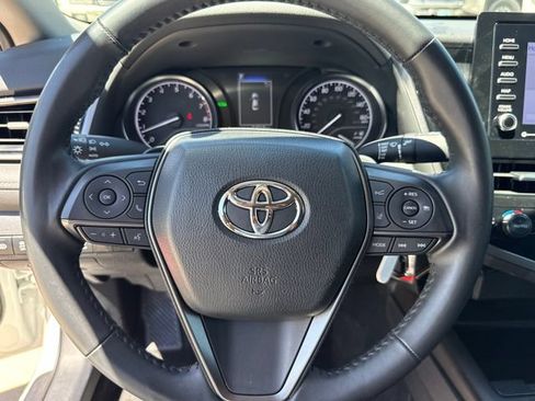 Used 2024 Toyota Camry SE FWD image 14