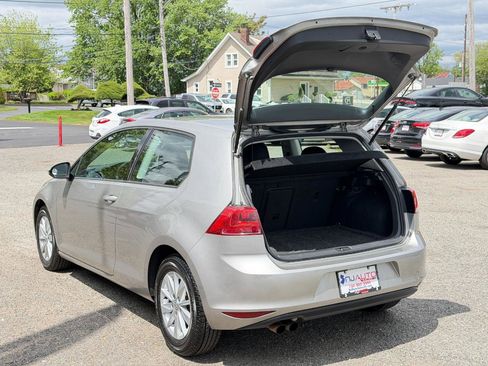 Used 2015 Volkswagen Golf S FWD image 30