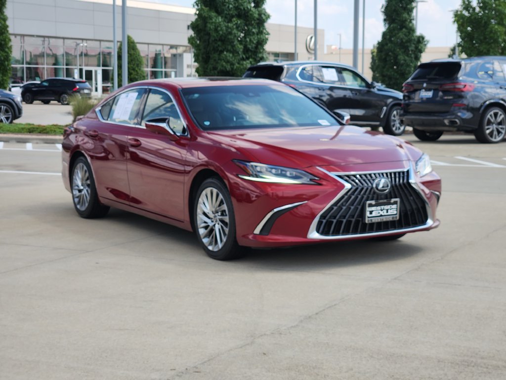 Certified 2023 Lexus ES 350 Ultra Luxury w/ Accessory Package (Z2) FWD image 3