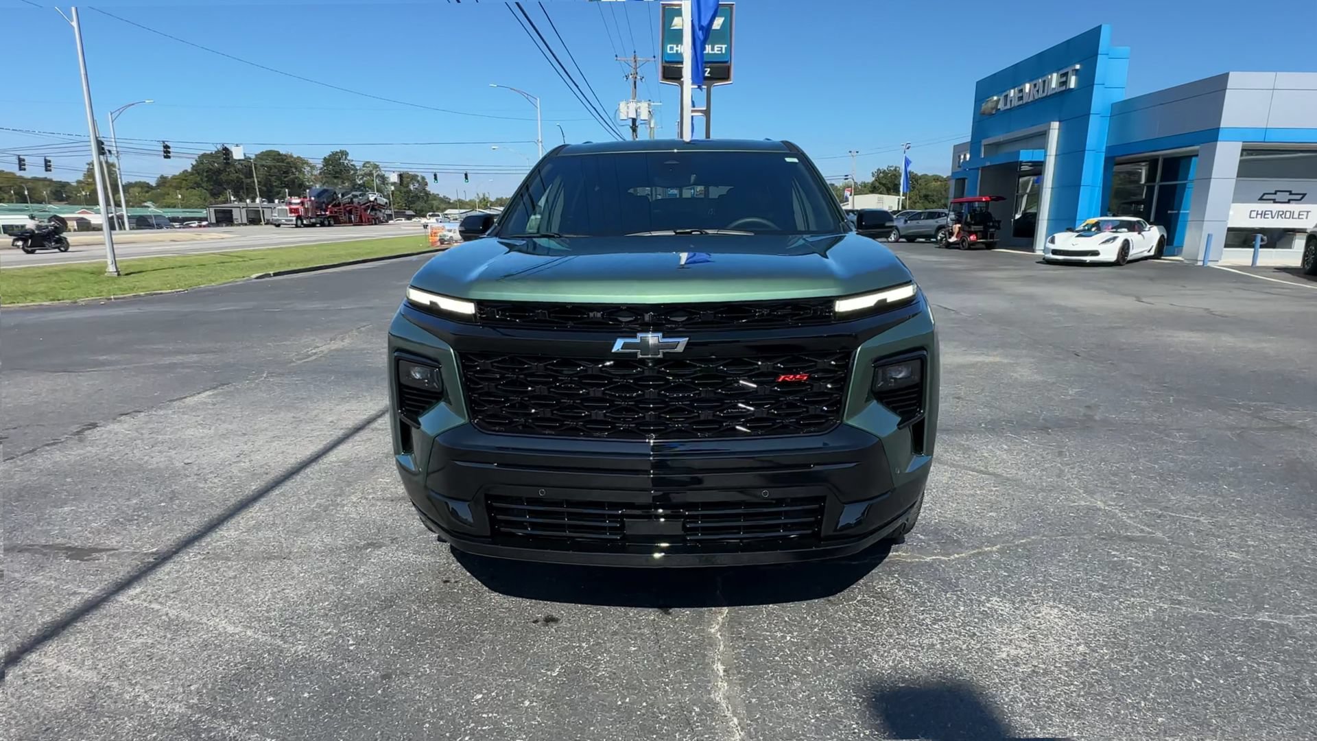 New 2027 Chevrolet Traverse RS w/ LPO, Floor Liner Package AWD/4WD image 3