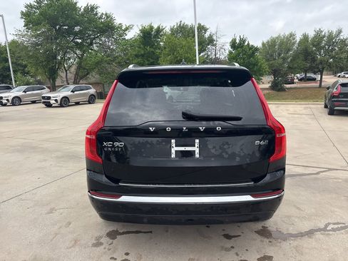 Used 2023 Volvo XC90 B6 Plus w/ Protection Package Premier image 6
