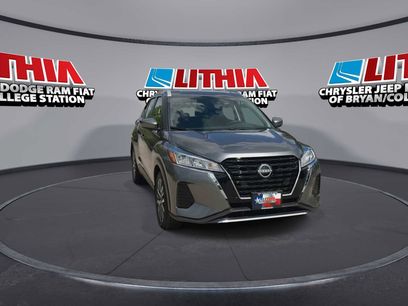 Used 2024 Nissan Kicks SV