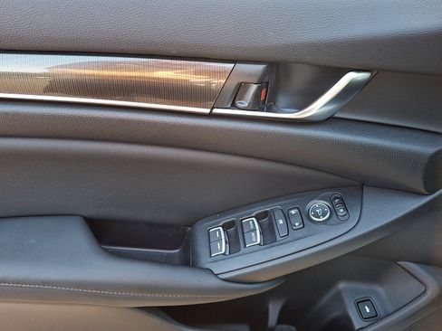 Used 2022 Honda Accord Sport Special Edition image 13