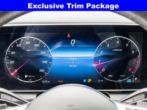 Used 2023 Mercedes-Benz GLC 300 4MATIC w/ Exclusive Trim Package image 4