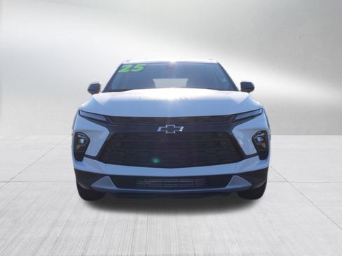 New 2025 Chevrolet Blazer LT image 8