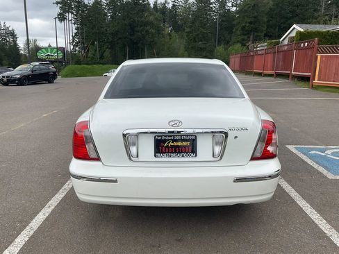 Used 2005 Hyundai XG350 L FWD image 4