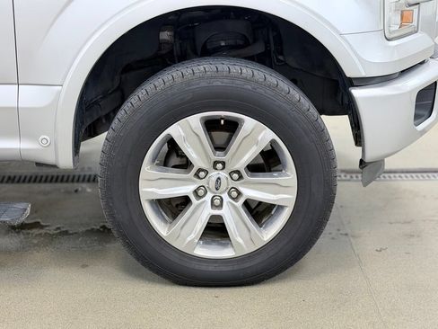 Used 2015 Ford F150 Platinum w/ Technology Package AWD/4WD image 4