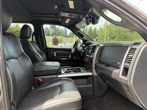 Used 2017 RAM 3500 Limited AWD/4WD image 18