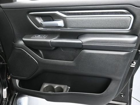 Used 2019 RAM 1500 Big Horn AWD/4WD image 30