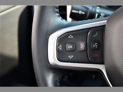 Used 2023 RAM 1500 Big Horn AWD/4WD image 33