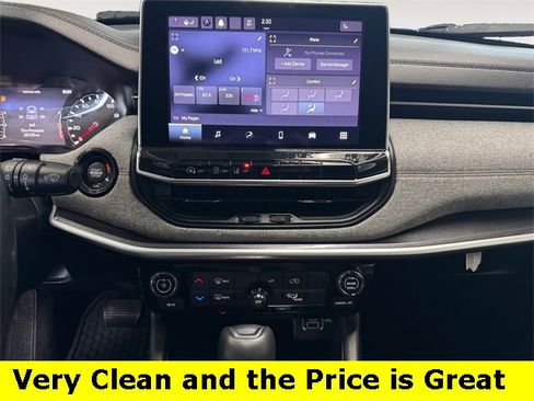 Used 2022 Jeep Compass Latitude image 9