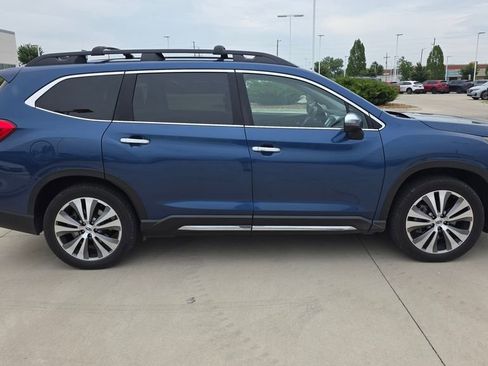 Used 2022 Subaru Ascent Touring AWD/4WD image 6