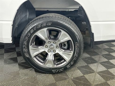 Used 2024 RAM 1500 Laramie image 34