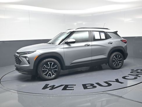 Used 2024 Chevrolet TrailBlazer ACTIV w/ Convenience Package image 6