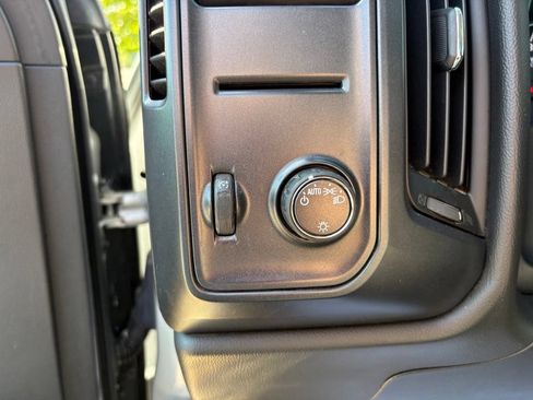 Used 2017 Chevrolet Silverado 1500 W/T w/ WT Convenience Package RWD image 18
