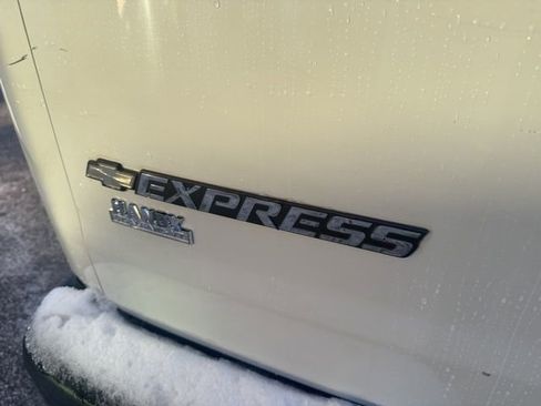 Certified 2020 Chevrolet Express 2500 Work Van image 10