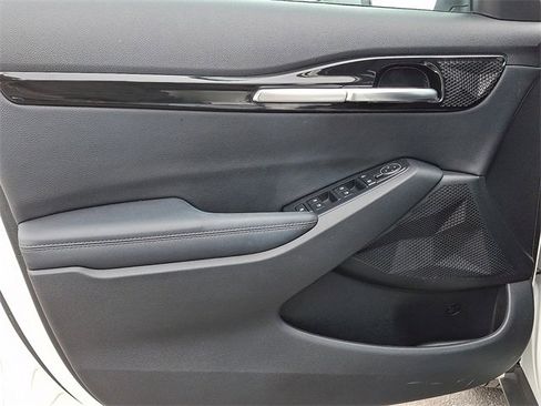 Certified 2023 Kia Seltos EX image 13