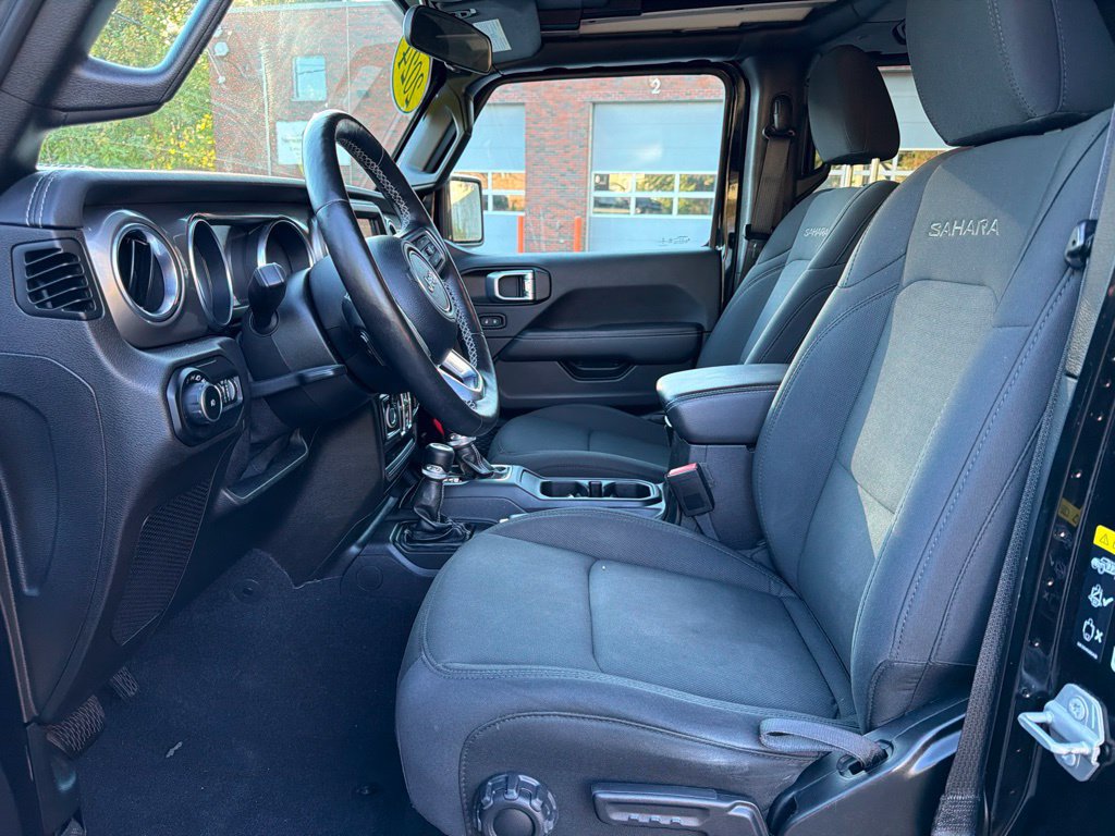 Used 2021 Jeep Wrangler Unlimited Sahara w/ Cold Weather Group AWD/4WD image 14