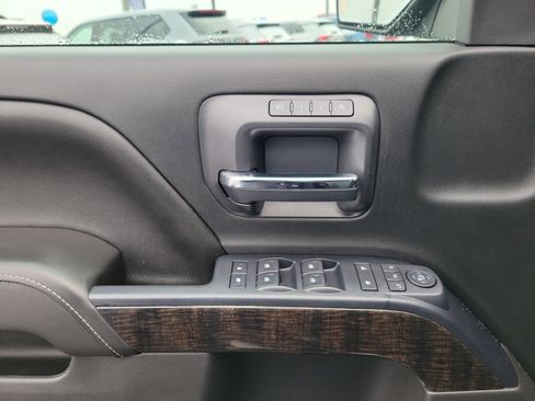 Used 2015 GMC Sierra 1500 Denali w/ Driver Alert Package image 17