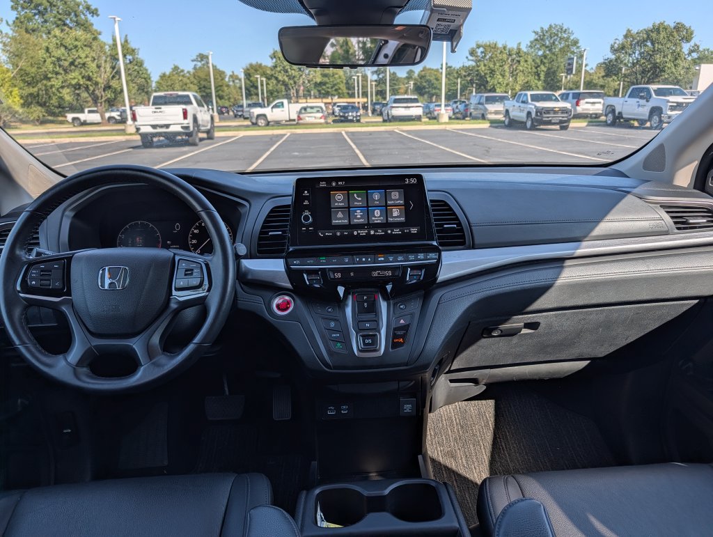 Used 2025 Honda Odyssey EX-L image 2