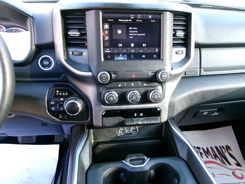 Used 2023 RAM 1500 Big Horn image 17